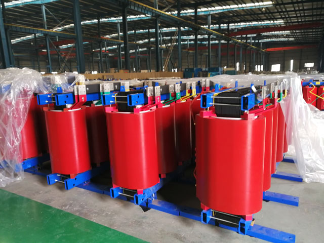 穆棱630KVA干式变压器